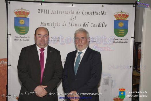 XVIII aniversario constitucion Municipal de Llanos del Caudillo